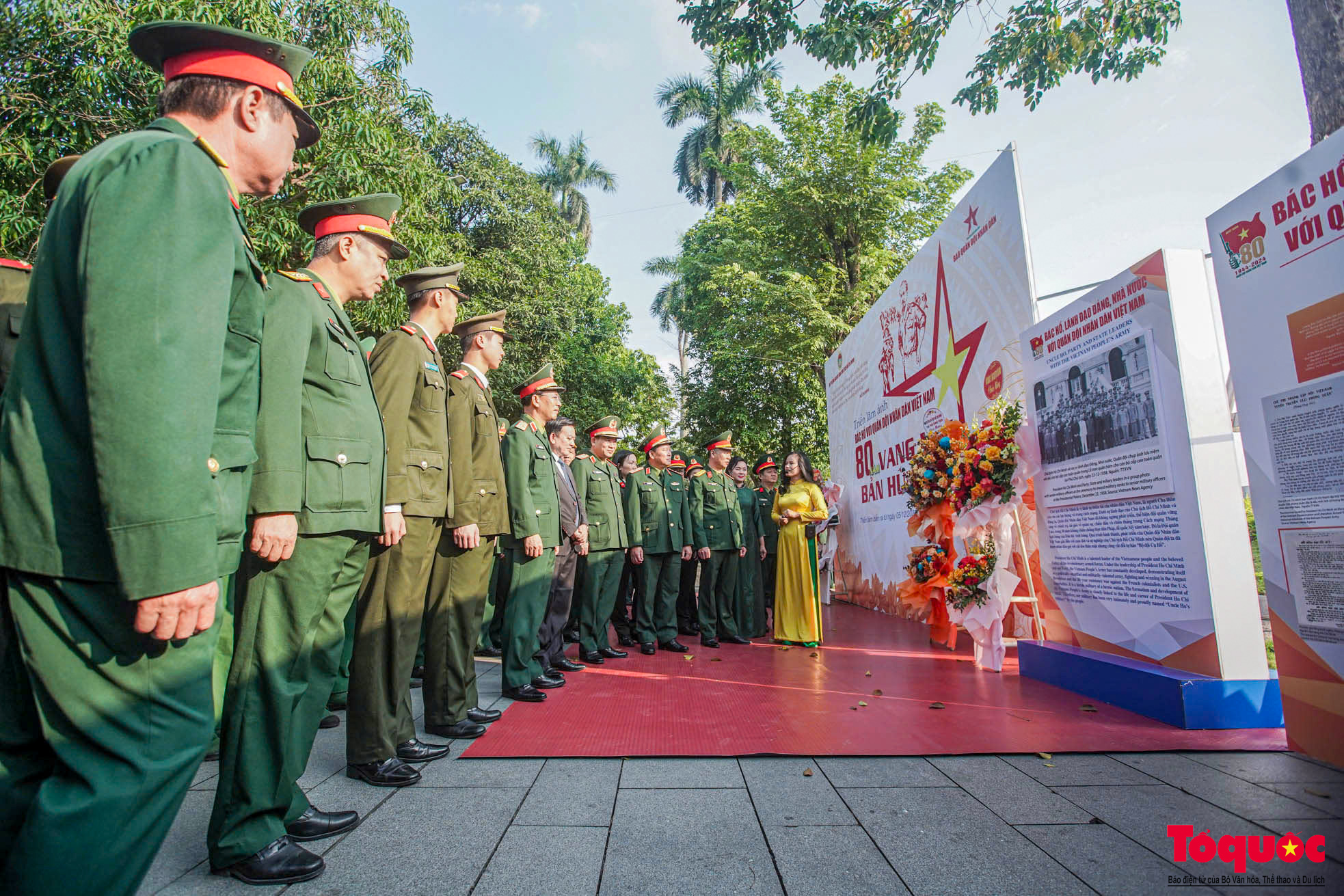 Giới thiệu những bức ảnh tư liệu quý về Bác Hồ với Quân đội nhân dân Việt Nam - Ảnh 5.